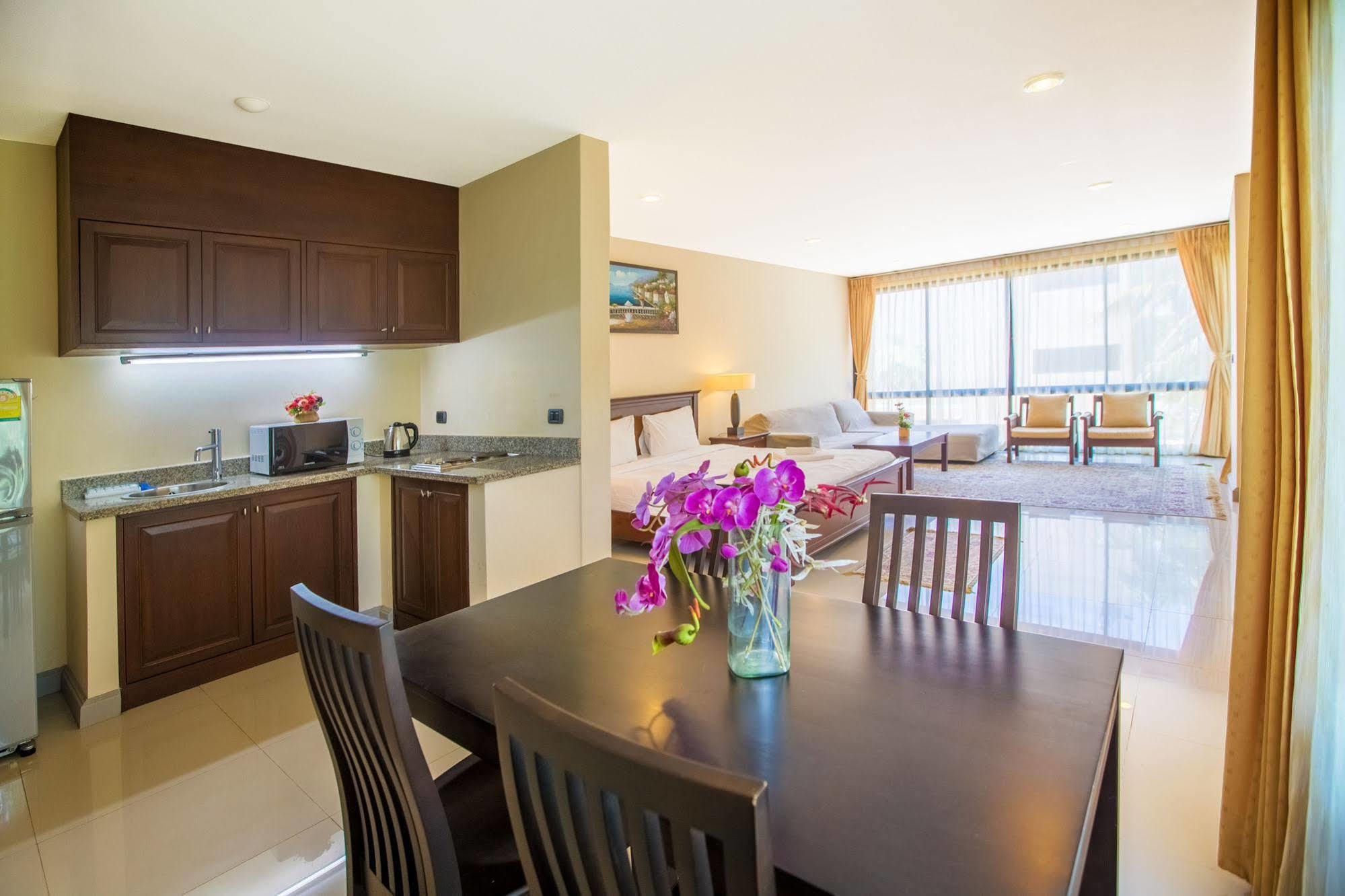 Avanta Condominium Mae Nam Beach Eksteriør billede