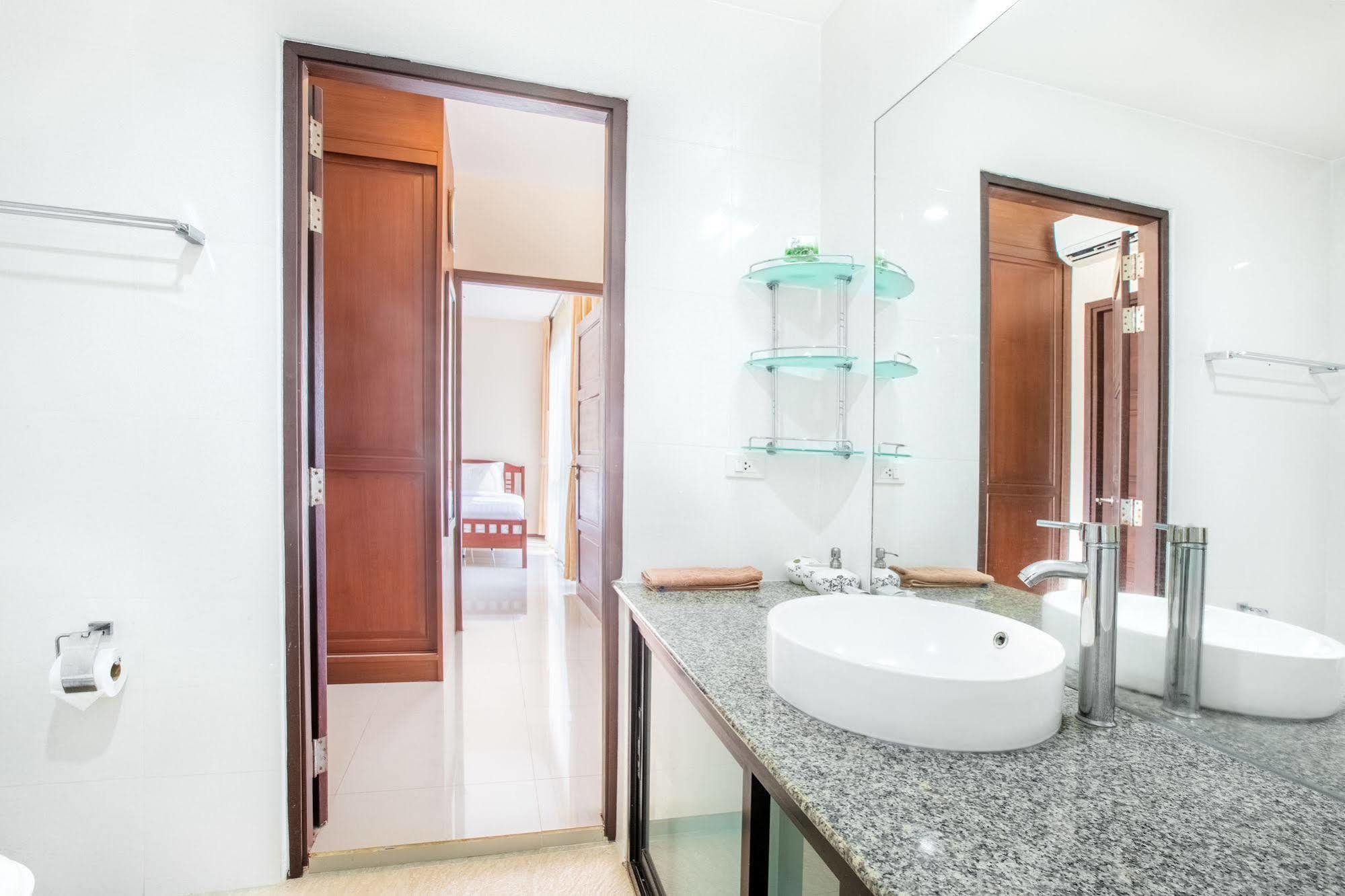 Avanta Condominium Mae Nam Beach Eksteriør billede